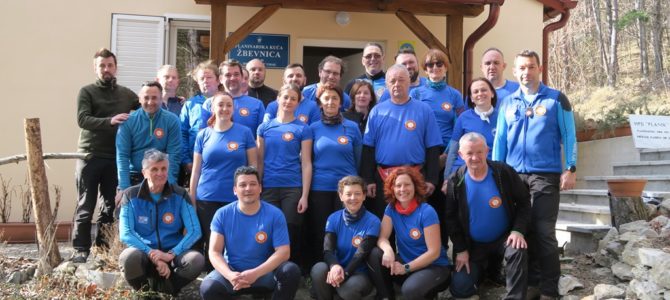 NA ŽBEVNICI PRVI PUT ODRŽANA EDUKACIJA ZA VODIČE NACIONALNOG PLANINARSKOG SAVEZA NA ŽBEVNICI PRVI PUT ODRŽANA EDUKACIJA ZA VODIČE NACIONALNOG PLANINARSKOG SAVEZA
